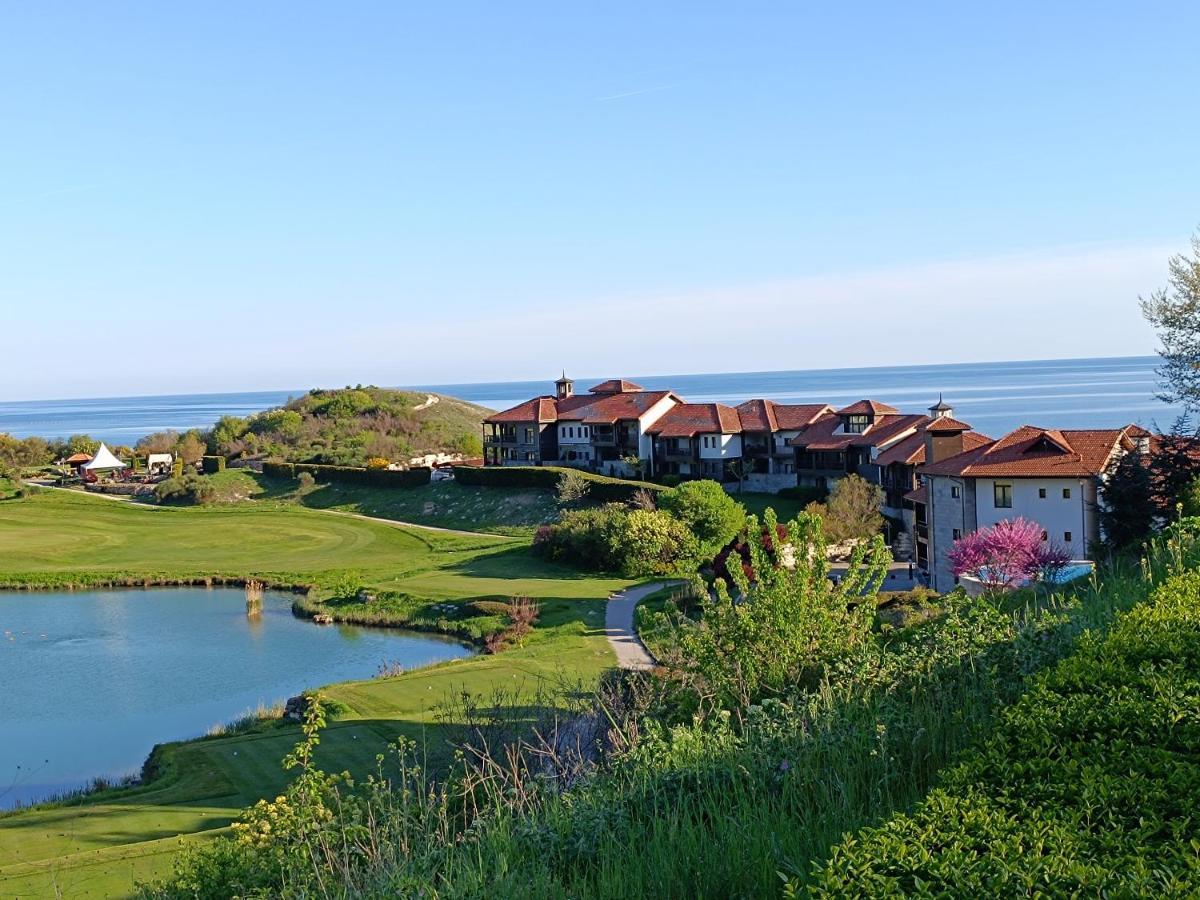 Thracian Cliffs Апартамент Голф Холидей Kavarna Exterior foto