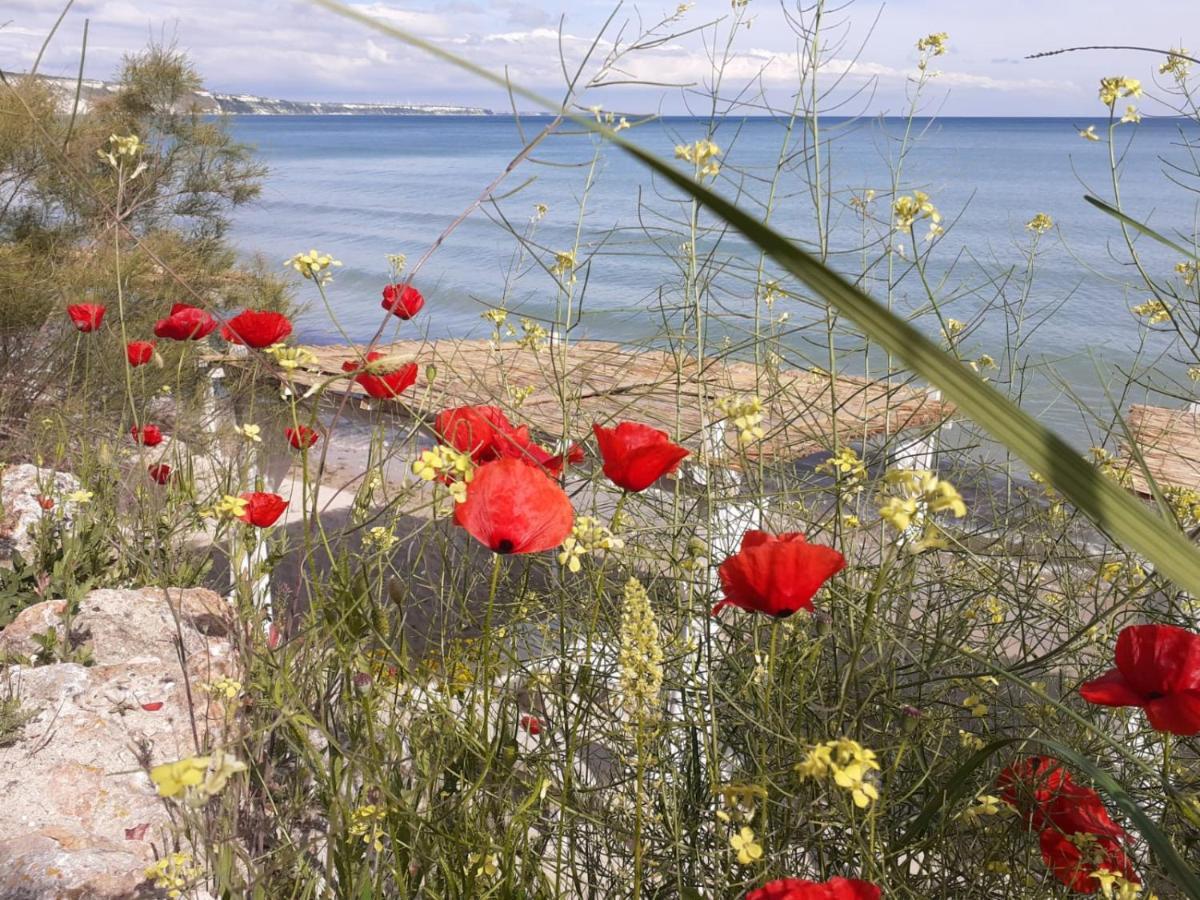Thracian Cliffs Апартамент Голф Холидей Kavarna Exterior foto